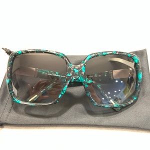 Ladies Dolce and Gabbana sunglasses DG4104 1806/8E